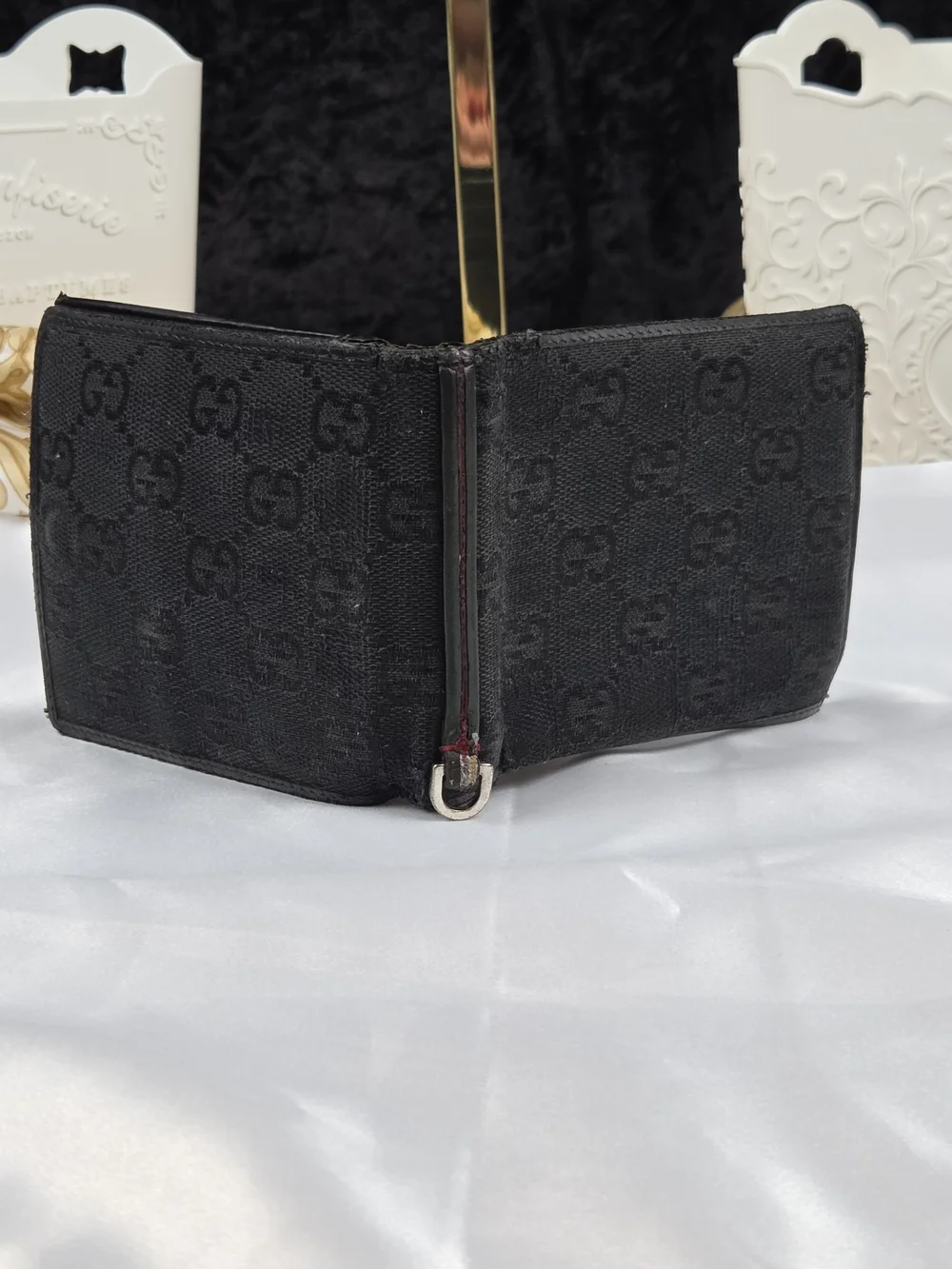 Authentic Gucci Black GG Canvas Bifold Wallet Hidden Coin Pouch Leather